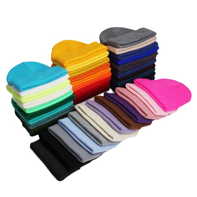หมวกไหมพรมกันลมสีพื้นพิมพ์โลโก - Baseball Cap Fitted บทวิจารณ์และราคา