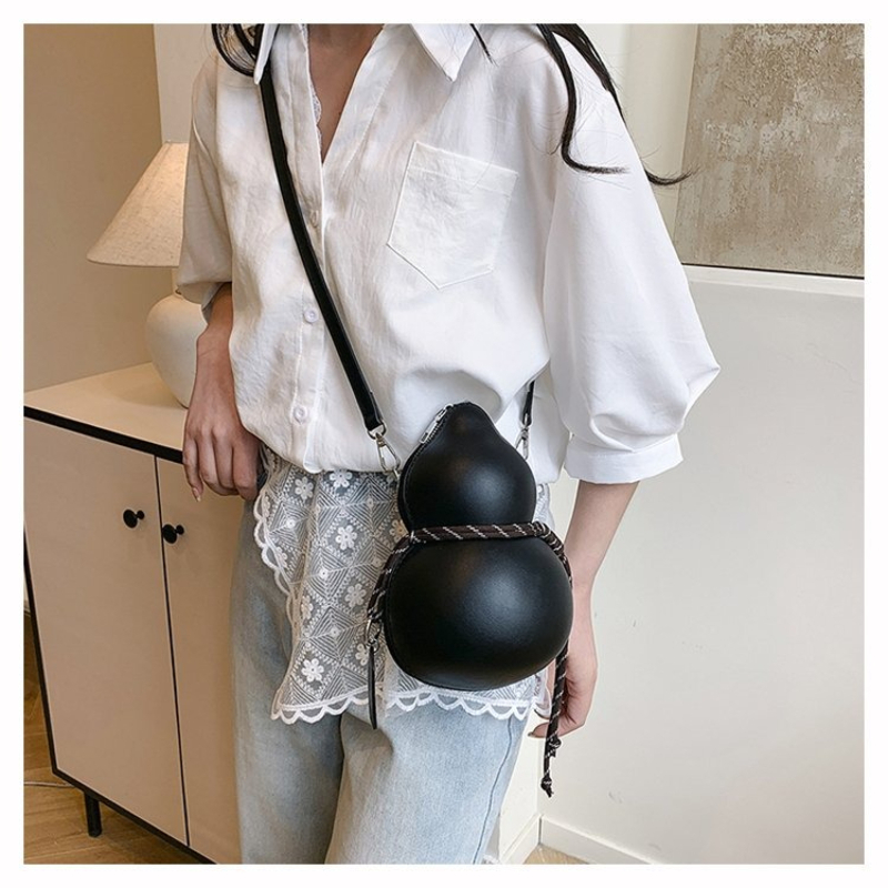กระเป๋าสะพายข้างทรงน้ำเต้า ดีไ - Street Fashion Russia บทวิจารณ์และราคา
