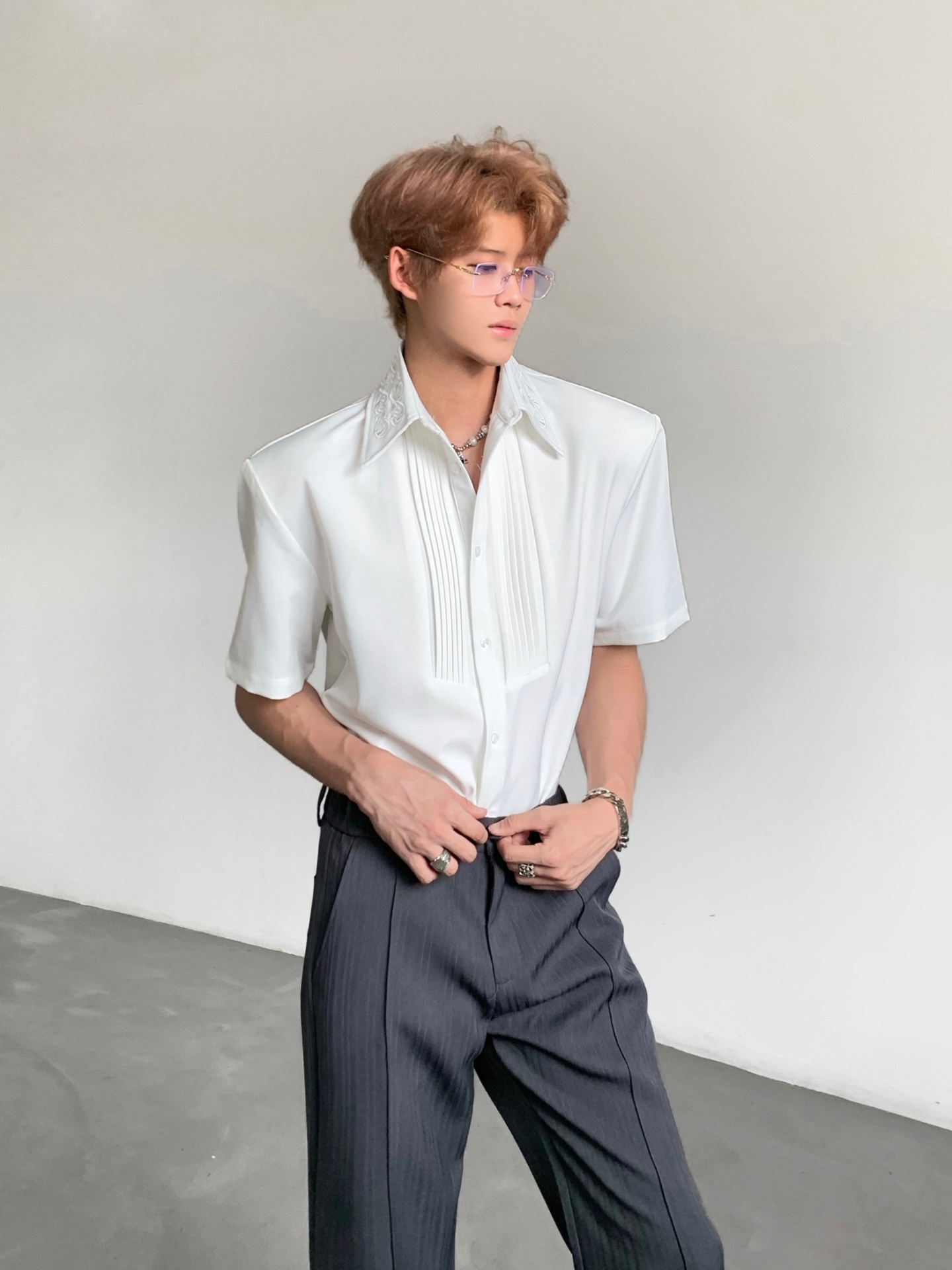 เสื้อเชิ้ตแขนสั้นปักลายหนักสำห - Urban Street Fashion Photography บทวิจารณ์และราคา