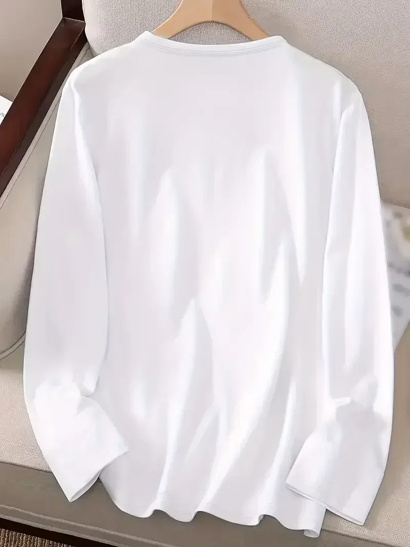 เสื้อยืดพิมพ์ลายตัวอักษรแฟชั่น - Street Fashion Paris 2025 บทวิจารณ์และราคา